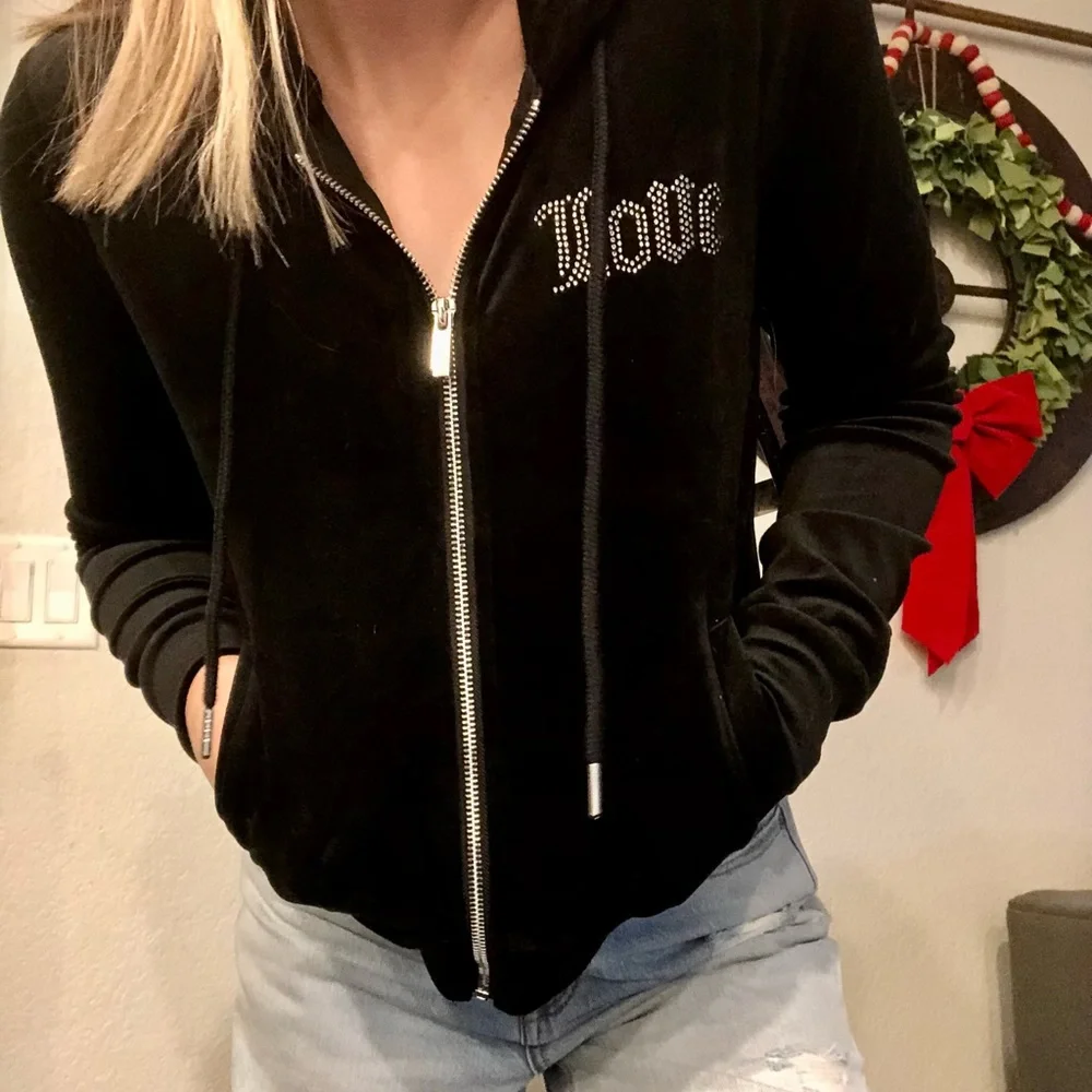 Small black jacket bundle - Picture 1 of 3